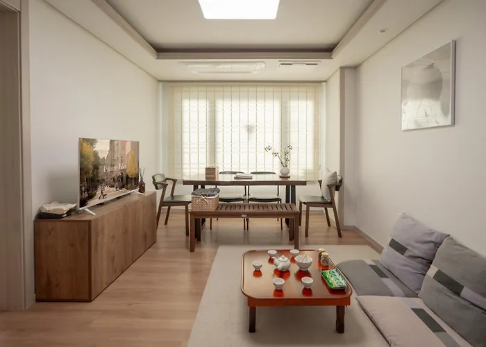빌라 #ddingsang Stay#띵상스테이#신축#3room 4bed#max 6p#풀옵션#무료주차#공항픽업#한방족욕#웰컴드링크#명동#서울역#동대문#fully Furnished Apartment#welcome Drink#airport Pickup#free Parking#korean Foot Bath *