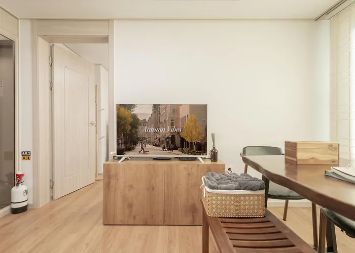 #ddingsang Stay#띵상스테이#신축#3room 4bed#max 6p#풀옵션#무료주차#공항픽업#한방족욕#웰컴드링크#명동#서울역#동대문#fully Furnished Apartment#welcome Drink#airport Pickup#free Parking#korean Foot Bath 서울특별시