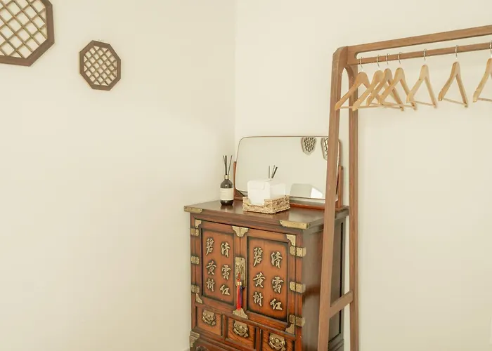 #ddingsang Stay#띵상스테이#신축#3room 4bed#max 6p#풀옵션#무료주차#공항픽업#한방족욕#웰컴드링크#명동#서울역#동대문#fully Furnished Apartment#welcome Drink#airport Pickup#free Parking#korean Foot Bath 서울특별시