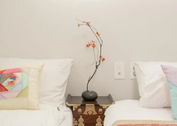 빌라 #ddingsang Stay#띵상스테이#신축#3room 4bed#max 6p#풀옵션#무료주차#공항픽업#한방족욕#웰컴드링크#명동#서울역#동대문#fully Furnished Apartment#welcome Drink#airport Pickup#free Parking#korean Foot Bath 서울특별시