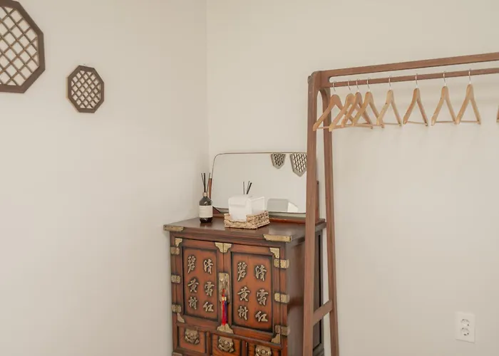 빌라 #ddingsang Stay#띵상스테이#신축#3room 4bed#max 6p#풀옵션#무료주차#공항픽업#한방족욕#웰컴드링크#명동#서울역#동대문#fully Furnished Apartment#welcome Drink#airport Pickup#free Parking#korean Foot Bath *
